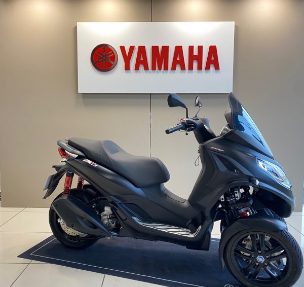 PIAGGIO MP3 300