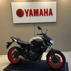 YAMAHA MT-07