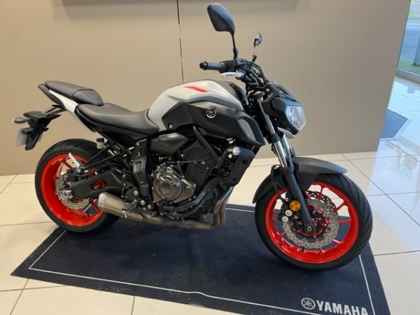 YAMAHA MT-07 – Image 4