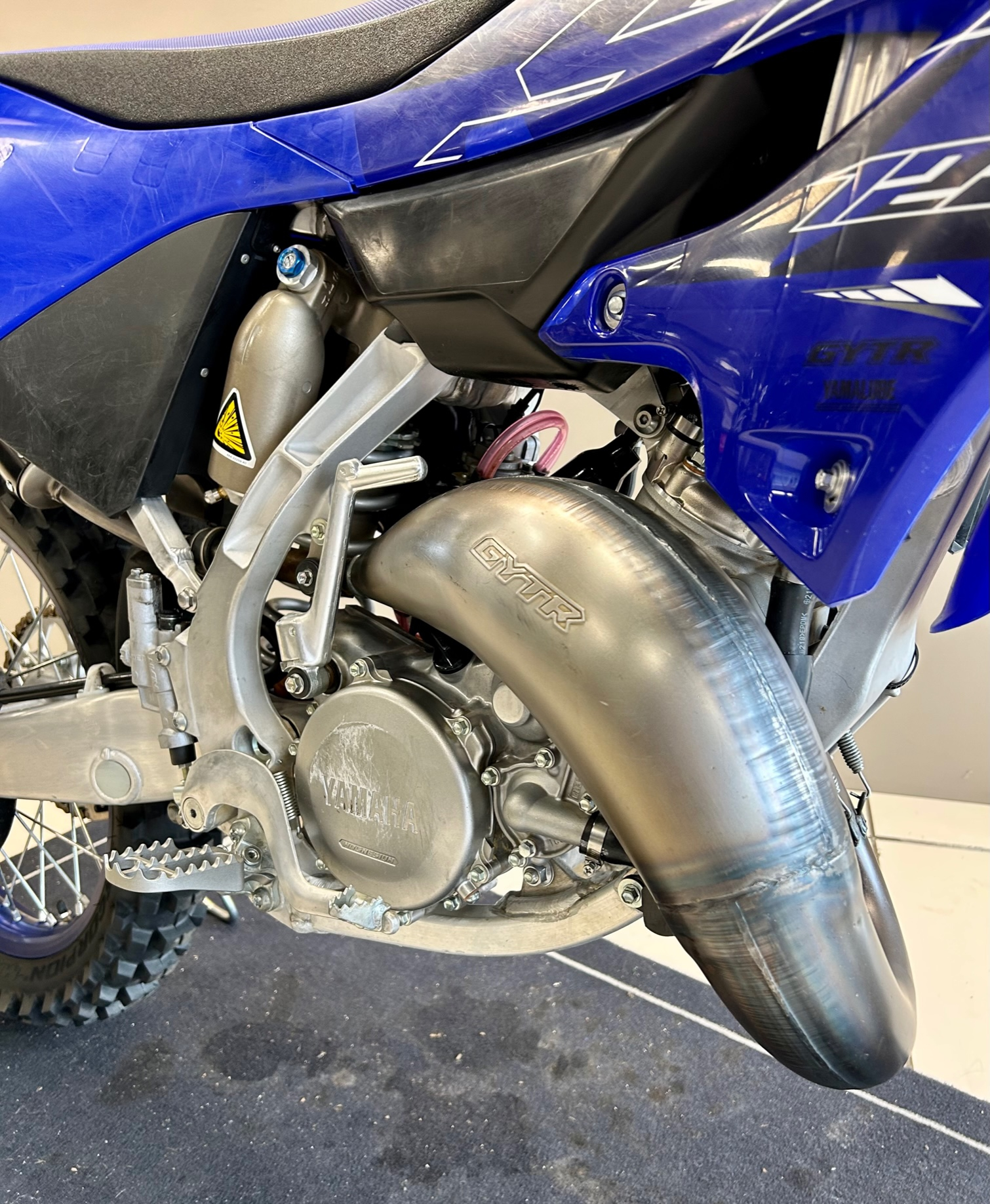 YAMAHA 125 YZ – Image 6