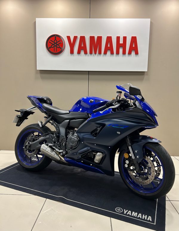 YAMAHA YZF-R7