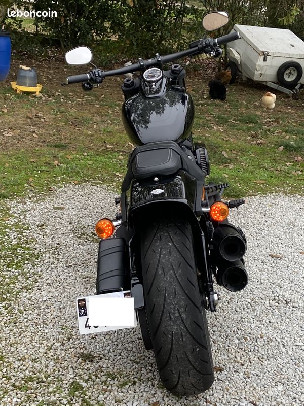 HARLEY-DAVIDSON SOFTAIL FAT BOB 114 – Image 3