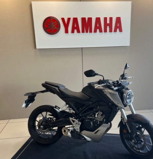 HONDA CB125R