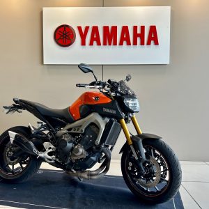 YAMAHA MT-09
