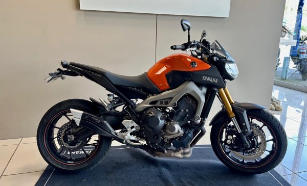YAMAHA MT-09 – Image 2
