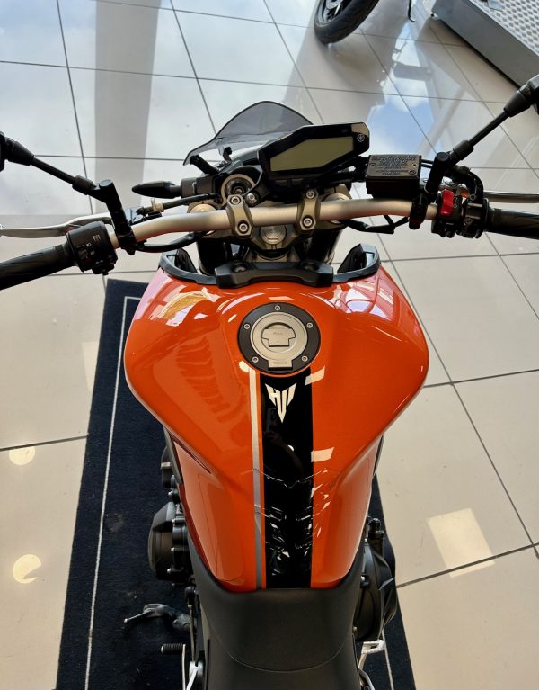 YAMAHA MT-09 – Image 6