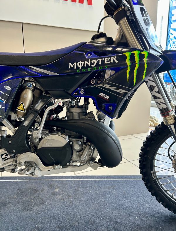 YAMAHA YZ250 – Image 4