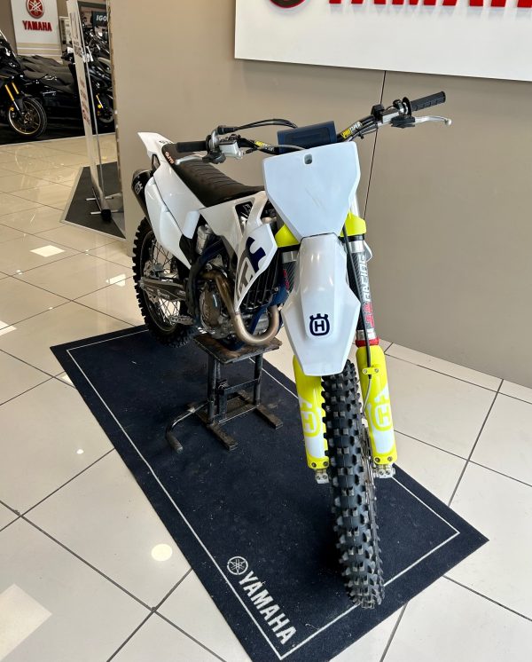 HUSQVARNA 250 FC – Image 4