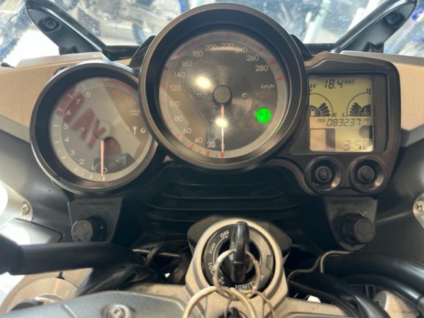 YAMAHA FJR 1300 ABS – Image 5