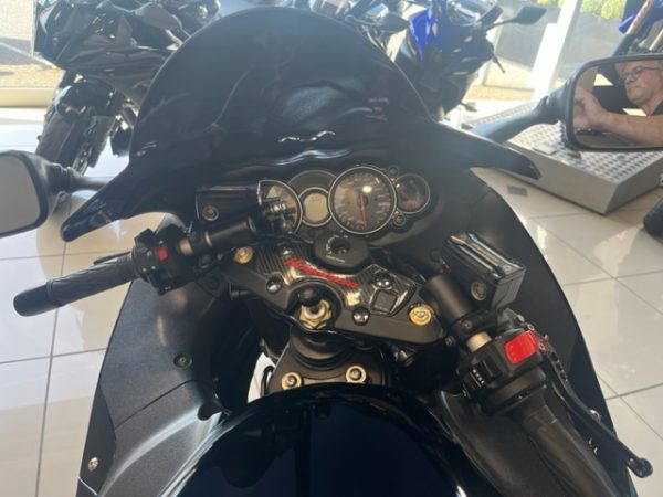 SUZUKI GSX 1300 R HAYABUSA – Image 8