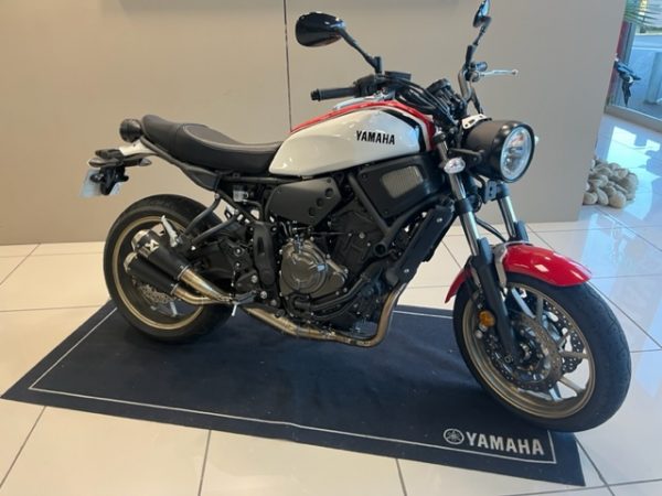 YAMAHA XSR 700 ABS – Image 3