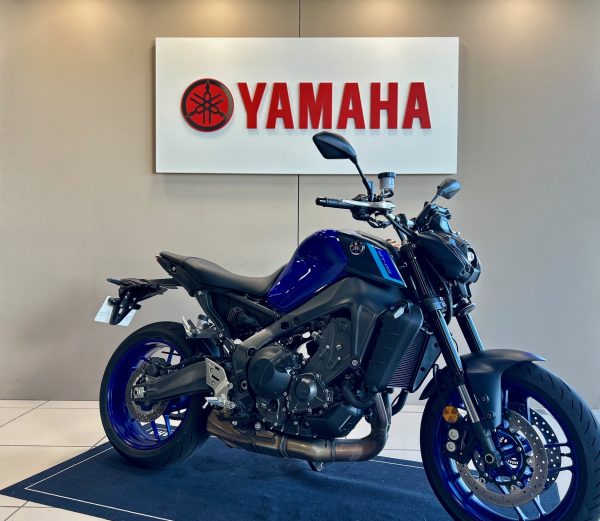 YAMAHA MT-09 A2