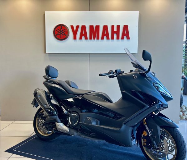 YAMAHA TMAX 560 TECH MAX