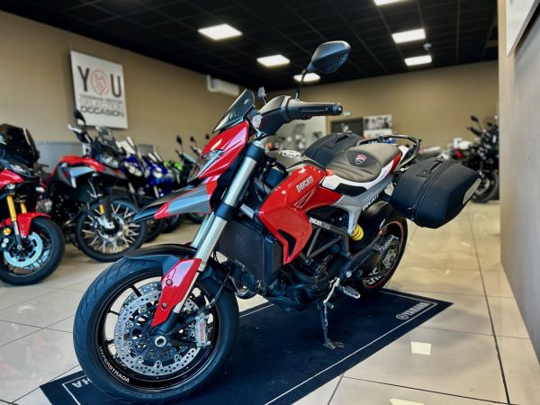 DUCATI HYPERSTRADA 821 – Image 4