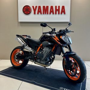 KTM 890 DUKE R