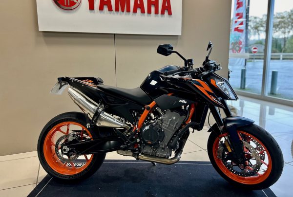 KTM 890 DUKE R – Image 2