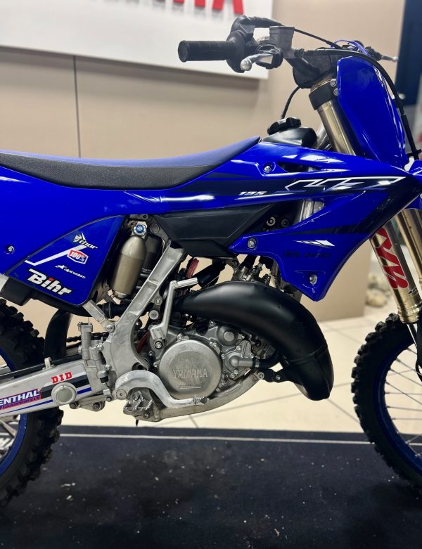 YAMAHA 125 YZ – Image 5