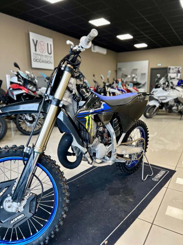 YAMAHA 125 YZ – Image 4