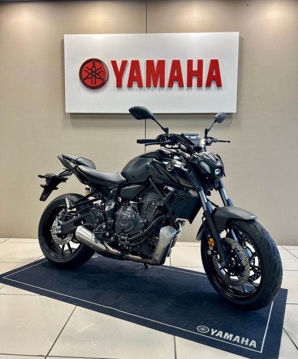YAMAHA MT-07 A2