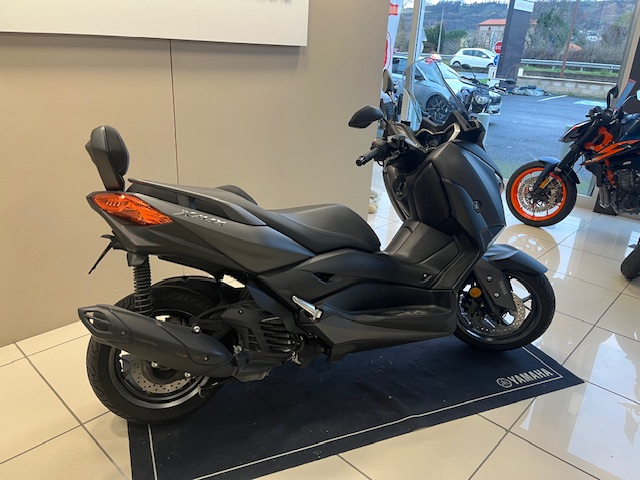 YAMAHA XMAX 125 – Image 3