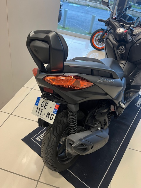 YAMAHA XMAX 125 – Image 4