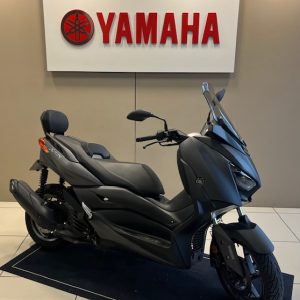 YAMAHA XMAX 125