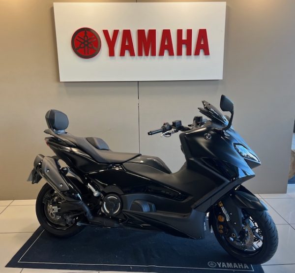 YAMAHA TMAX 560 TECH MAX