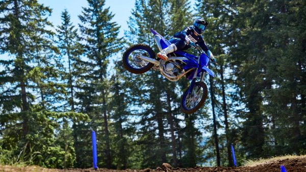 YAMAHA YZ450F – Image 4