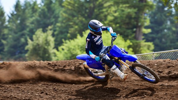 YAMAHA YZ450F – Image 3