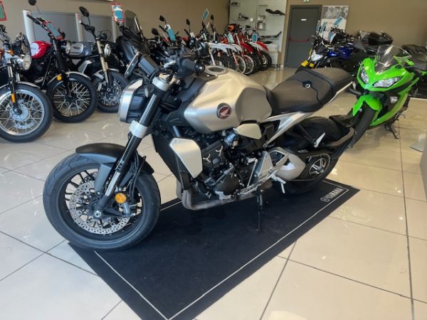 HONDA CB 1000 R – Image 3