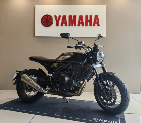 BRIXTON MOTORCYCLES  Crossfire 500