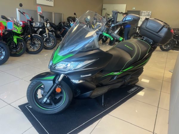 KAWASAKI J300 – Image 5