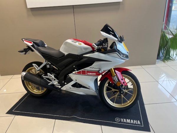 YAMAHA YZF 125 R ABS – Image 6
