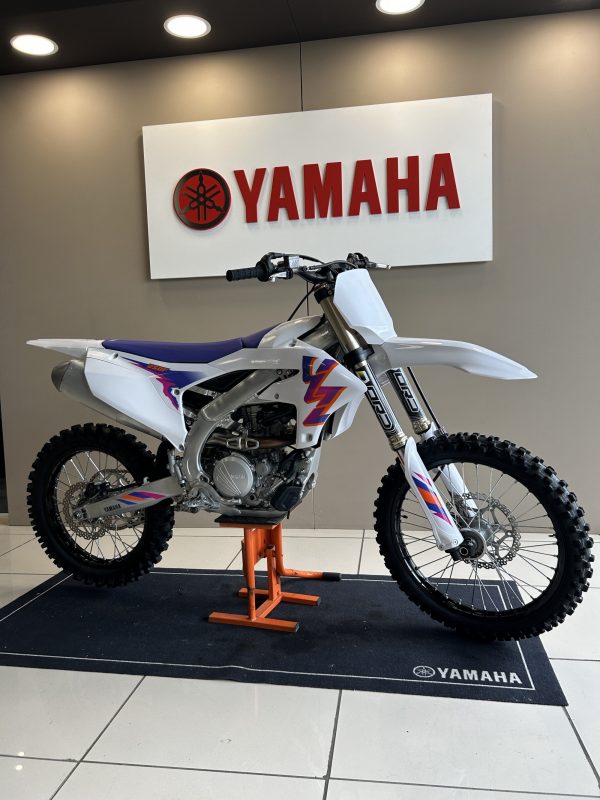 250 YZF 2024 50th anniversaire – Image 3