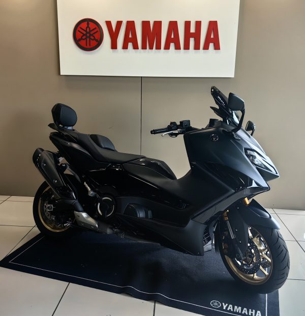 YAMAHA XP T-MAX 500 ABS TECH MAX