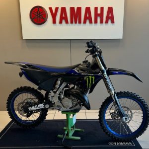 YAMAHA YZ125 MONSTER ENERGY