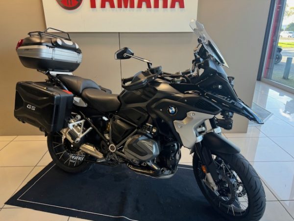 BMW R 1250 GS TRIPLE BLACK – Image 12
