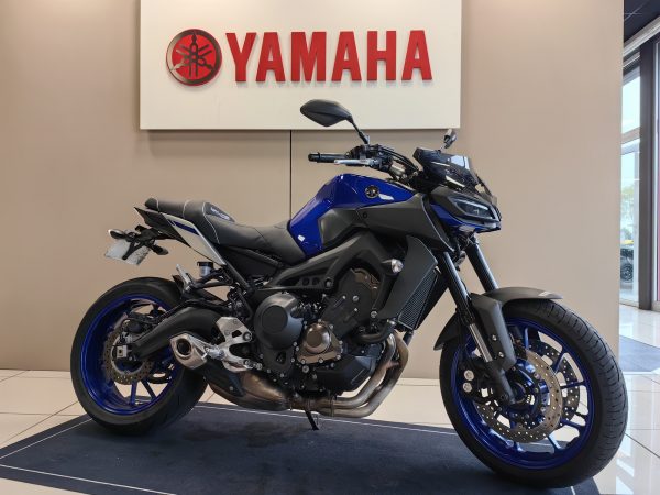 YAMAHA MT-09 – Image 8