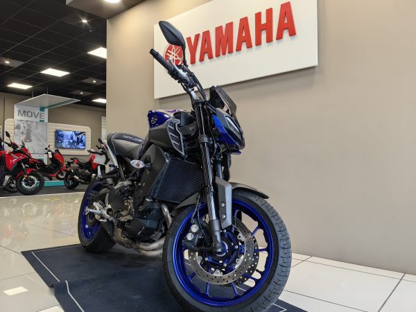 YAMAHA MT-09 – Image 4