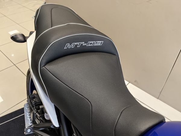 YAMAHA MT-09 – Image 7