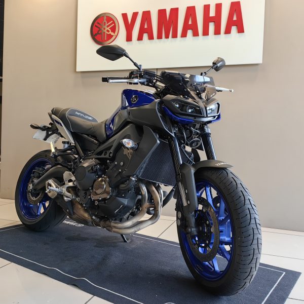 YAMAHA MT-09 – Image 2