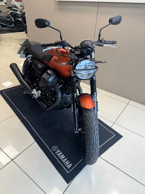 MOTO GUZZI V7 STONE – Image 4