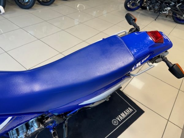 YAMAHA TT 250R – Image 6
