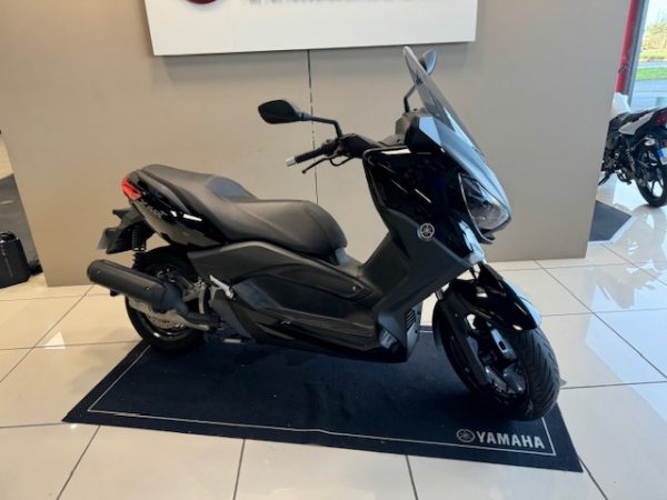YAMAHA XMAX 125 – Image 4