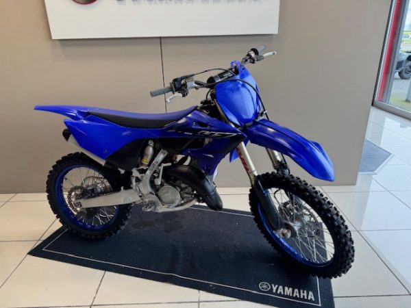 YAMAHA YZ 125 – Image 2
