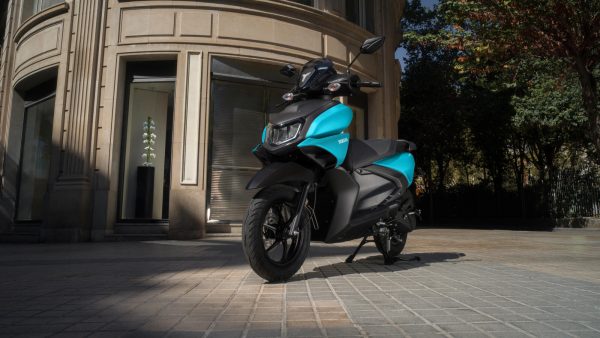 YAMAHA RAYZR 125 – Image 4