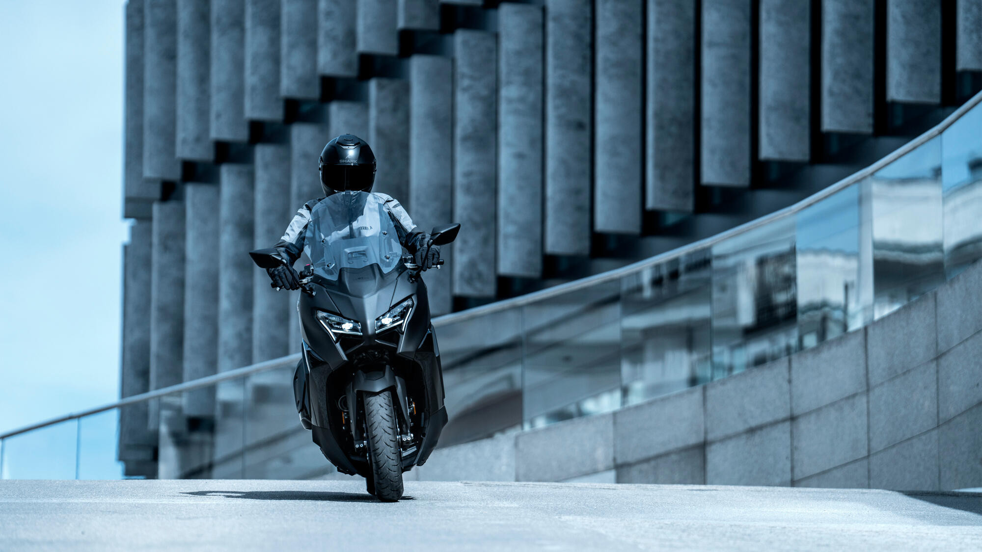 YAMAHA TMAX 560 – Image 4