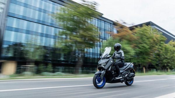 YAMAHA XMAX 125 – Image 4