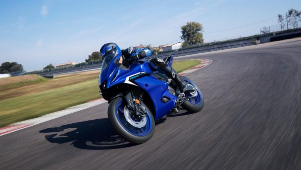 YAMAHA YZF-R125 – Image 4