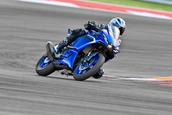 YAMAHA YZF-R3 – Image 5